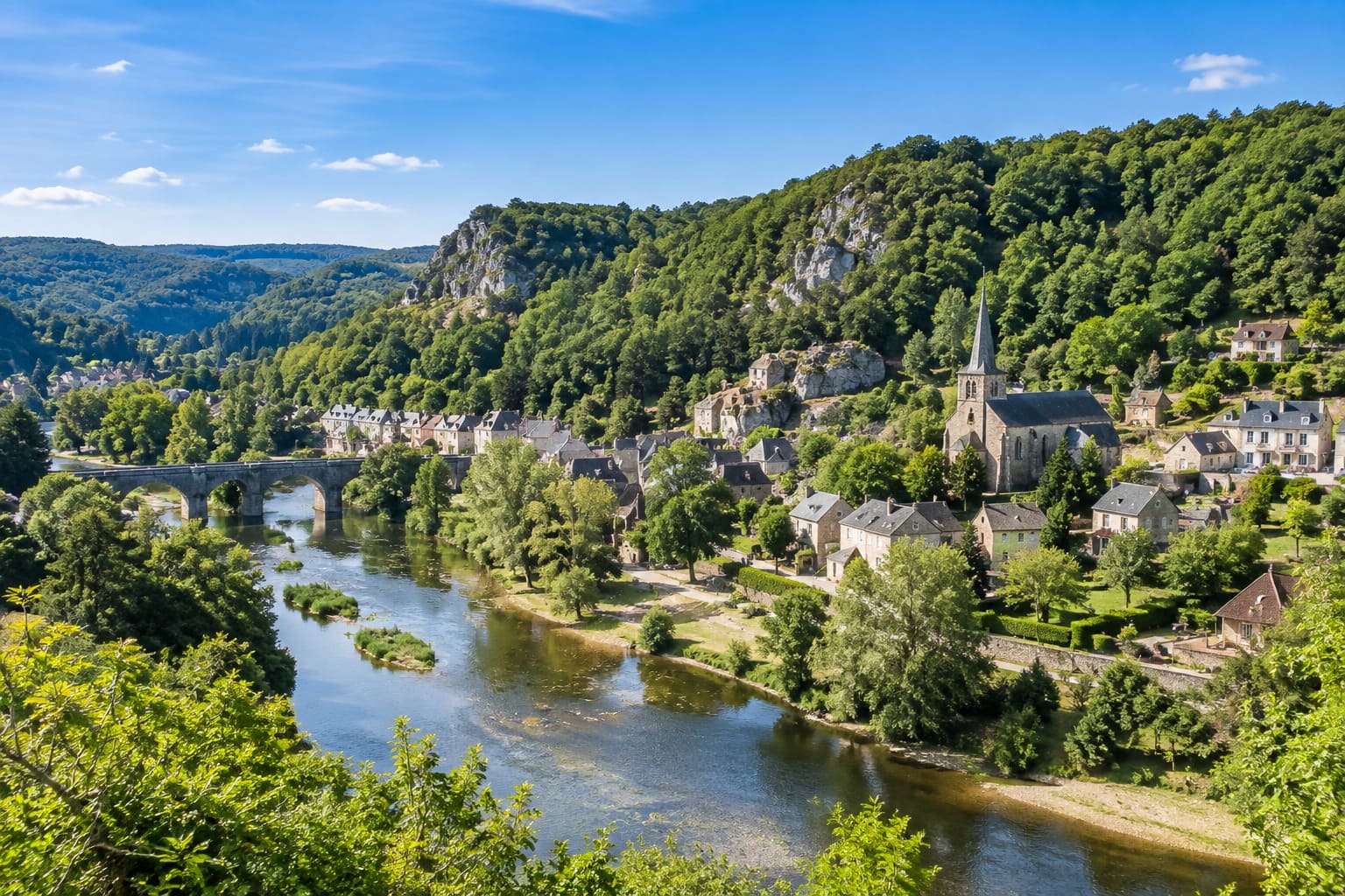 Reisgids Oignies-en-Thiérache – rust en natuur in de Ardennen